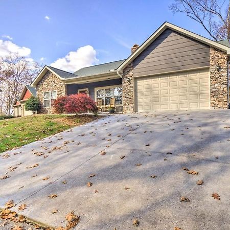 Irresistible Retreat Wpool, Hot Tub, Arcade Villa Sevierville Exterior photo